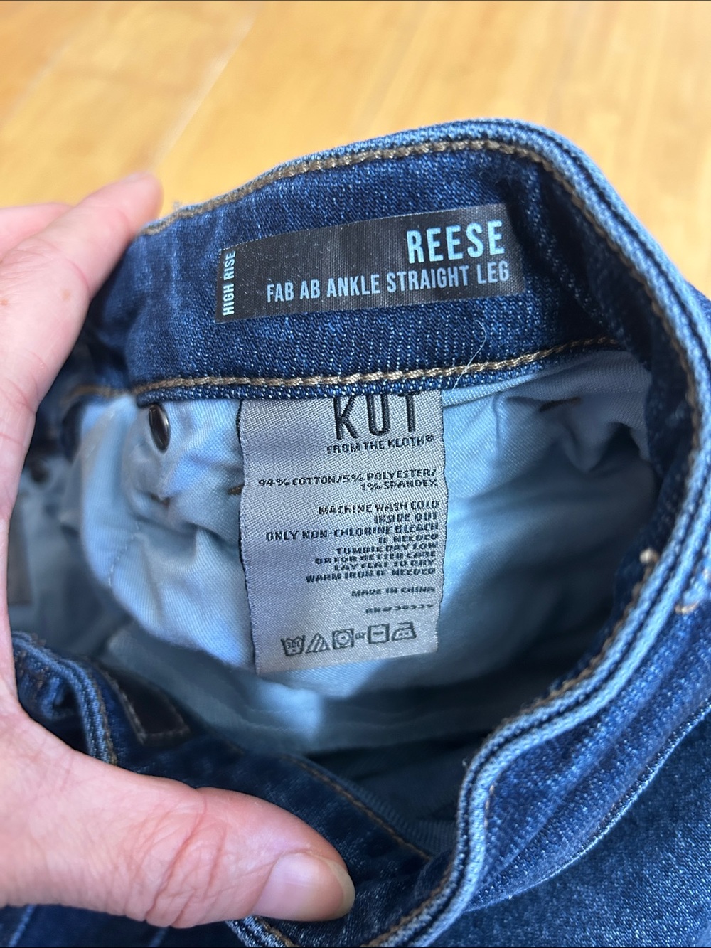 Kut From The Kloth High Rise Reese Fab Ab Ankle Straight Leg Denim Jeans size 6 - Picture 4 of 8